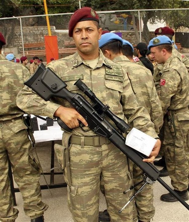 Kahraman şehit Ömer Halisdemir'in kardeşi abisini anlattı - Resim: 1