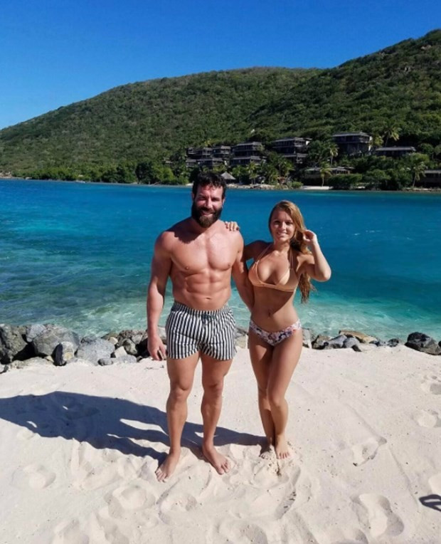 Instagram'ın kralı Dan Bilzerian ilk kez sevgili yaptı Sofia Bevarly kimdir?  - Resim: 2