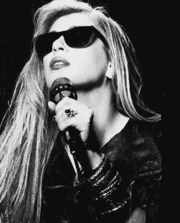 Zerrin Özer intihar etmişti işte son durumu! Menajeri açıkladı - Resim: 3