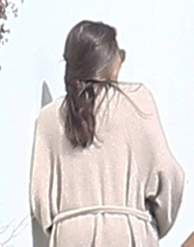 Angelina Jolie boşanma kararı sonrası ilk kez görüntülendi - Resim: 2