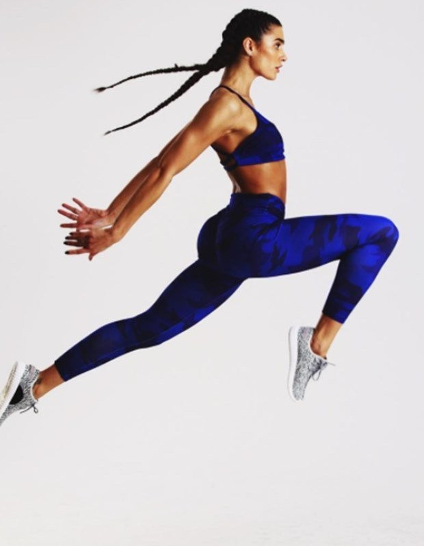 Jan Cloude Van Damme'nın kızına bakın babasının izinde - Resim: 2