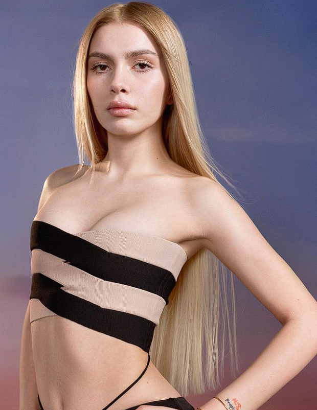 Aleyna Tilki ağzını bozdu! "Beni sahneye çıkarmıyorlar" deyip sektöre küfretti - Resim: 1