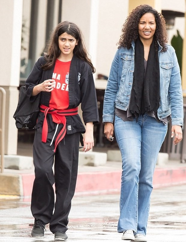 Jackson'ın balkondan sarkıttığı oğlu büyüdü - Resim: 4