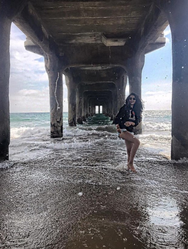 Cansu Dere'den de cesur tatil fotoğrafları  - Resim: 2