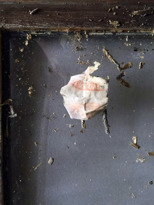 Dolmabahçe Sarayı'nda döşemenin altında bulundu hemen koruma altına alındı - Resim: 0