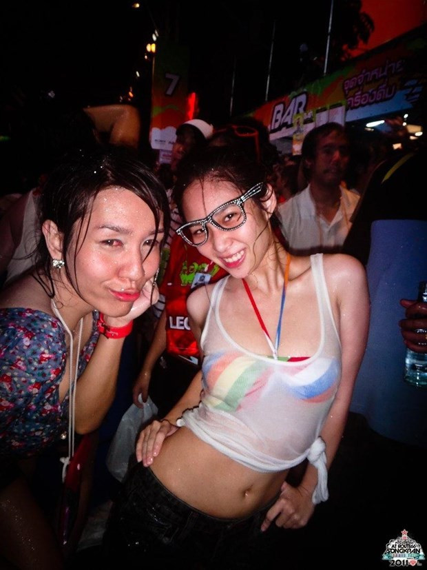 Bu ülkede seksi giyinmek yasaklandı! - Resim: 4