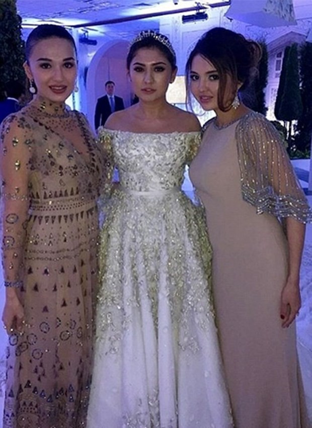 Rus milyarderin kızı evlendi! Düğünden gösteriş aktı - Resim: 4