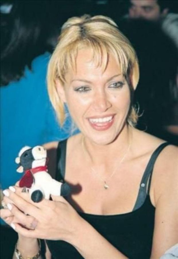 Hilal Özdemir kimdir kaç yaşında boşandığı eşi ve kızı kimdir? - Resim: 1