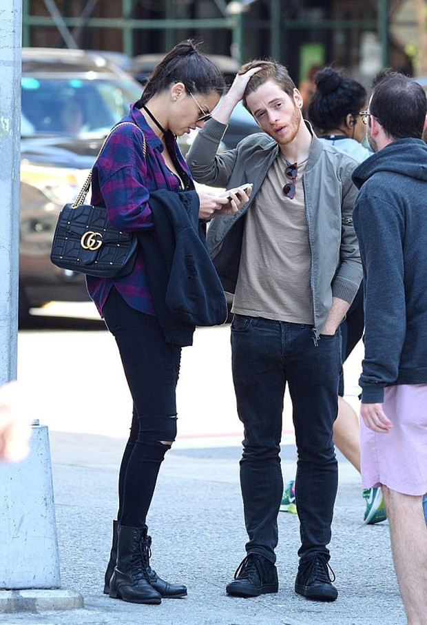 Adriana Lima ve Metin Hara Bodrum'dan sonra bakın nerede ortaya çıktı - Resim: 2