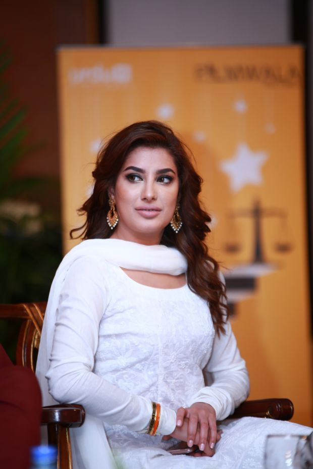 Dünya starından Diriliş Ertuğrul yıldızı Engin Altan Düzyatan'a övgüler - Resim: 3