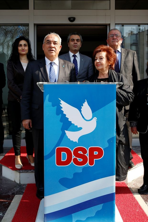 Yaprak Dökümü oyuncusu Güven Hokna DSP'den aday - Resim: 0