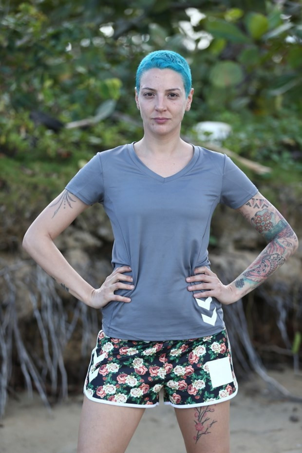 Survivor Berna Öztürk daha fazla dayanamadı terk etti - Resim: 2