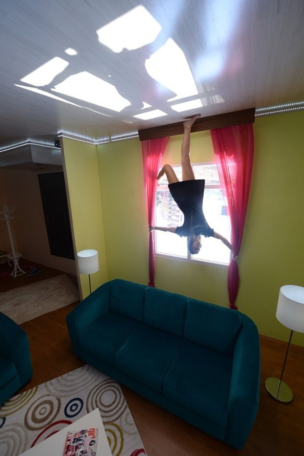 Görenler hayret ediyor Antalya'daki bu eve ziyaretçi akımı - Resim: 2