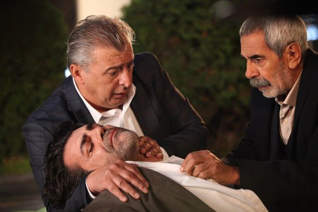 Eşkıya Dünyaya Hükümdar Olmaz'da şok! ikisi birden ayrıldı - Resim: 3