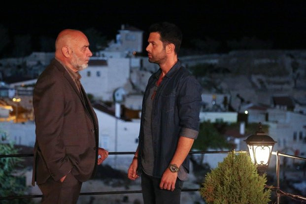 Aşk ve Mavi'de flaş ayrılık haberi! Bakın kim diziden ayrılıyor? - Resim: 1