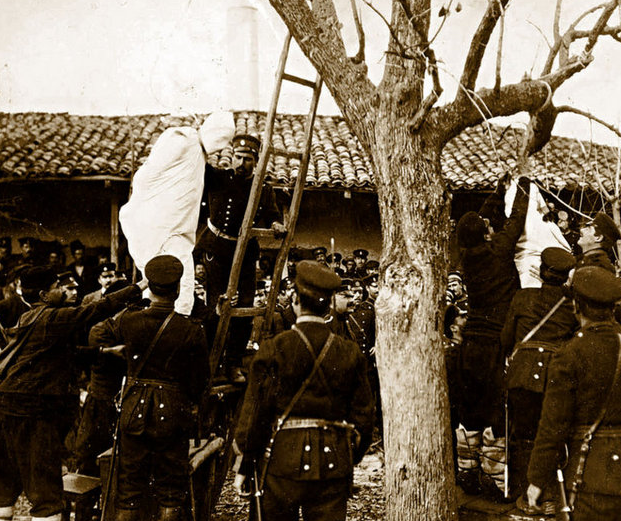 Balkan Harbi'ndeki köylüler böyle asıldı - Resim: 4