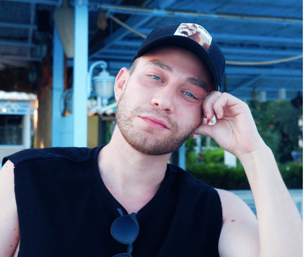 Gönül Dağı'nın bayık Veysel'inin annesini gören dilini ısırdı! Semih Ertürk paylaştı yorum yapdı - Resim: 0