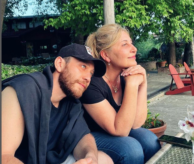 Gönül Dağı'nın bayık Veysel'inin annesini gören dilini ısırdı! Semih Ertürk paylaştı yorum yapdı - Resim: 2