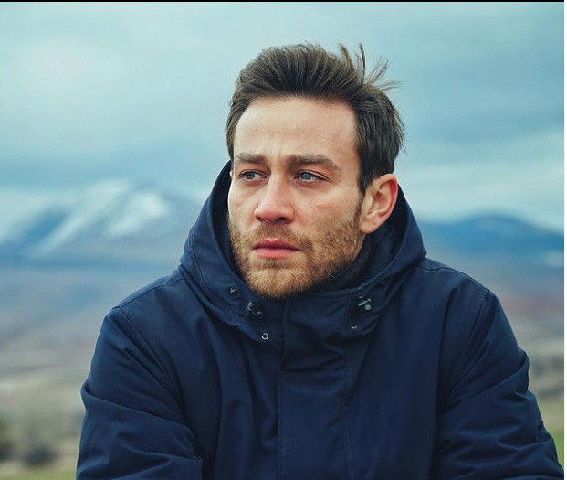 Gönül Dağı'nın bayık Veysel'inin annesini gören dilini ısırdı! Semih Ertürk paylaştı yorum yapdı - Resim: 1