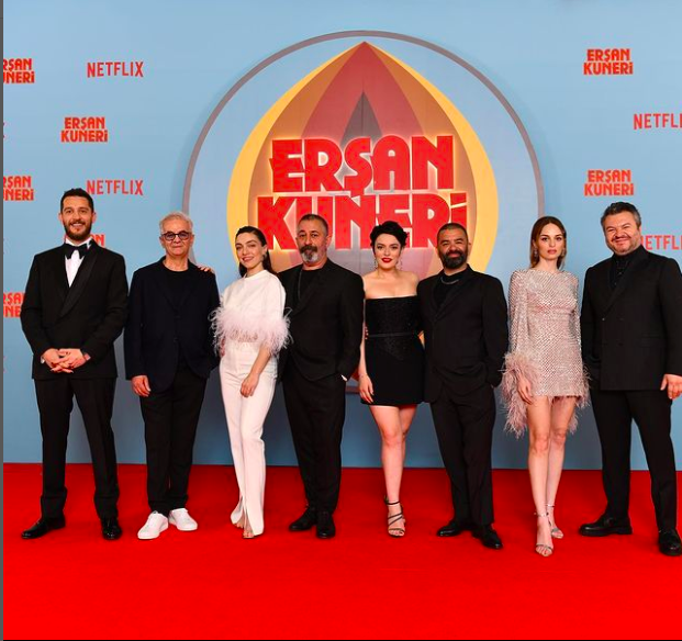 "Sevişirken konsantre olamıyorum" diyen takipçisine Cem Yılmaz'dan koparan cevap - Resim: 1