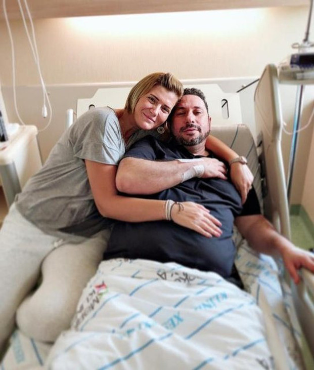 Özge Uzun kaç yaşında aslen nereli eşi Volkan Üst kimdir? - Resim: 2