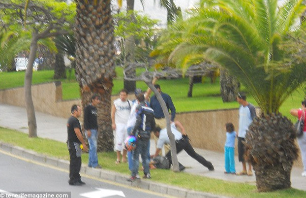 İngiliz turistin kafasını kesti - Resim: 2