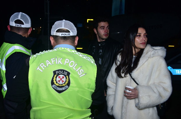 ‘Mehmetçik Kutlu Zafer’ dizisinden ayrılan oyuncular ölümden döndü - Resim: 1