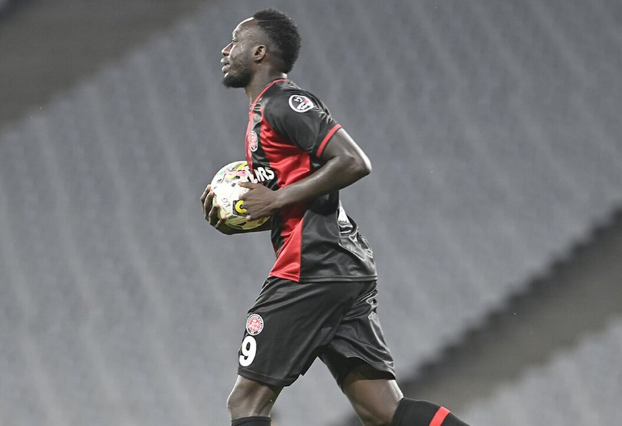 Diagne hayatının şokunu yaşadı şoförü kaçtı kendi kaldı! Gece eğlencesi fırında bitti... - Resim: 1