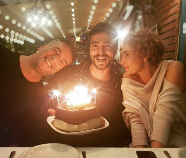 Ahmet Kural Sıla'yı çabuk unuttu! Genç kadınla yakınlaşma anı böyle görüntülendi - Resim: 1