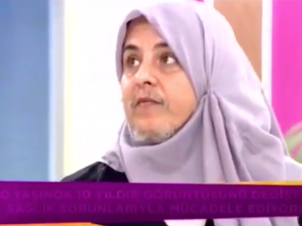 Zahide Yetiş'te sakallı kadın herkesi şoke etti canlı yayında... - Resim: 4