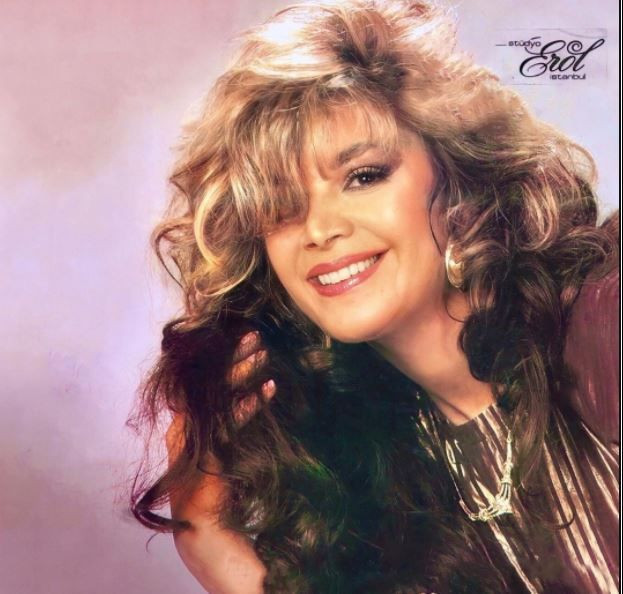 'Arabeskin kraliçesi' anketi En iyi arabesk kadın sanatçı kim Bergen, Güllü, Esengül listede - Resim: 1