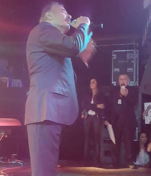 Ferdi Tayfur'un son hali sevenlerini üzdü... Kızı Tuğçe Instagram'dan paylaştı - Resim: 4