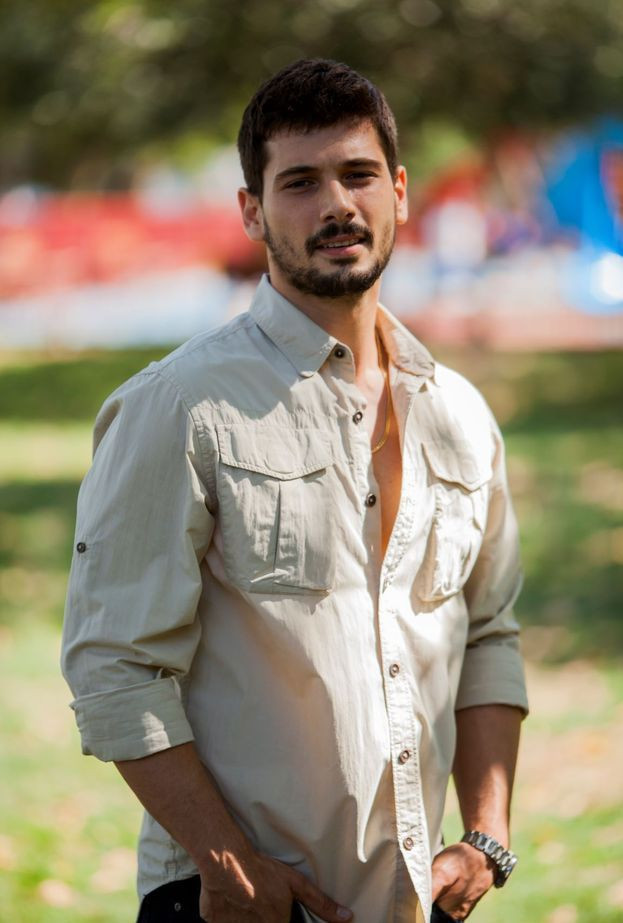 Avlu dizisinin yıldızıydı Deniz Can Aktaş geri dönüyor! Hafsanur Sancaktutan rol arkadaşı - Resim: 3