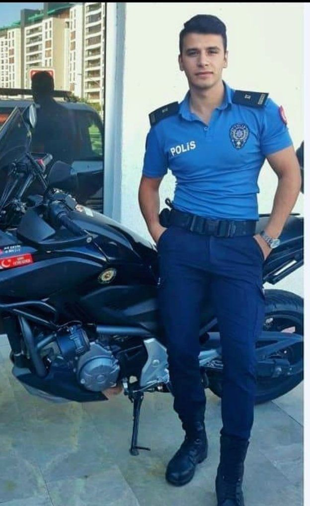 Polis köprüde intihar etti! Kız arkadaşı için çektiği videoda intihar sebebini açıkladı - Resim: 1