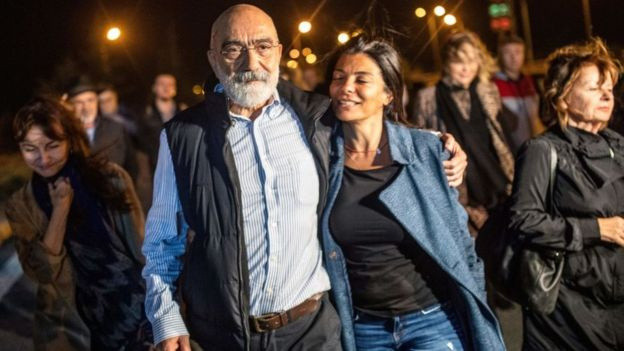 Ahmet Altan’ın tutuklanmasına itiraz! Yasada olmayan dayanak uyduruldu - Resim: 0
