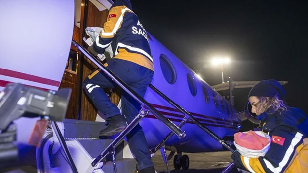 Kahramanmaraş'taki depremzede 16 bebek, Ankara'ya getirilerek koruma altına alındı - Resim: 0