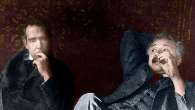 Zekanın sırrı bu mu? Newton seks yapmıyor Einstein ise 10 saat... - Resim: 2