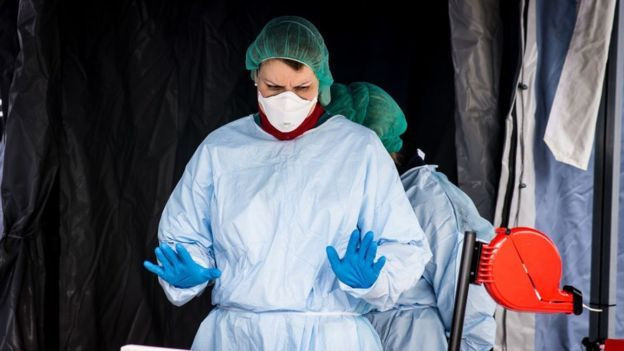 Koronavirüs felaketi büyüyor doktorlar iyileştirmek için hasta seçiyor korkunç ama doğru - Resim: 2