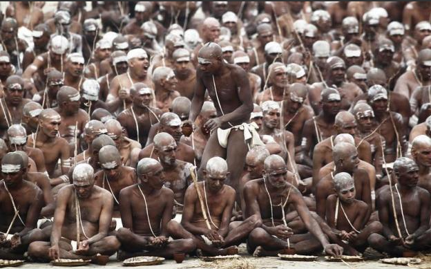 Mağaradan yılda bir kez çıkan insanlar - Resim: 4