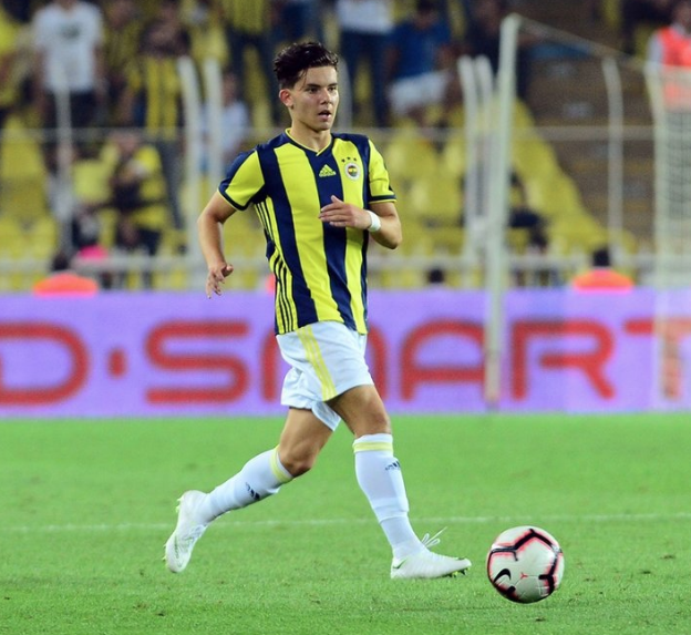 Fenerbahçeliler Ersun Yanal'ı topa tuttu: Bu yaptığı ayıp küfür etse daha iyi - Resim: 2