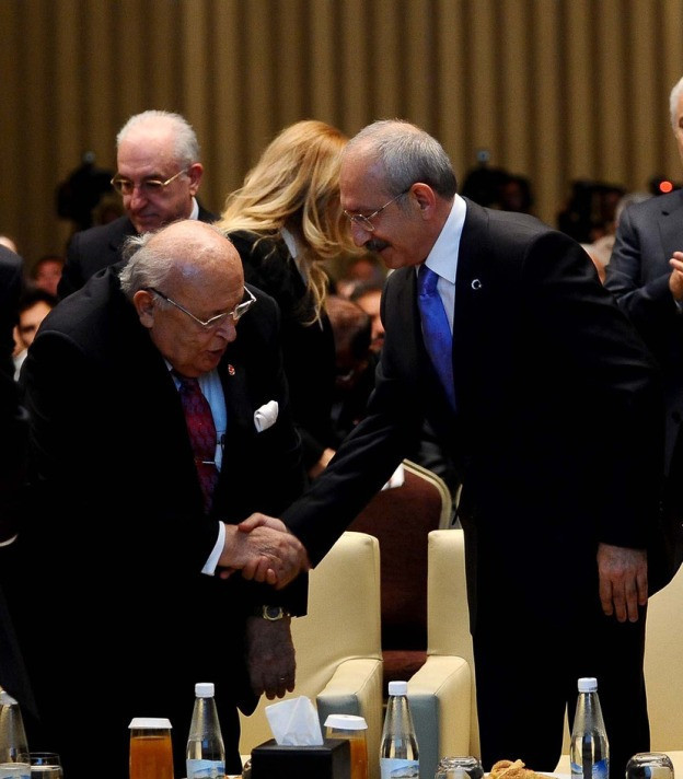 Sonunda altı ok'un önünde konuştu! - Resim: 1