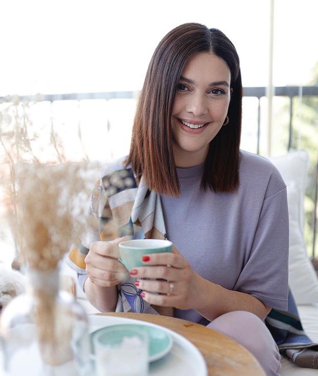 Bergüzar Korel: Acaba Allah'ın gücüne gider mi? Yeni imajı dikkat çekti - Resim: 1