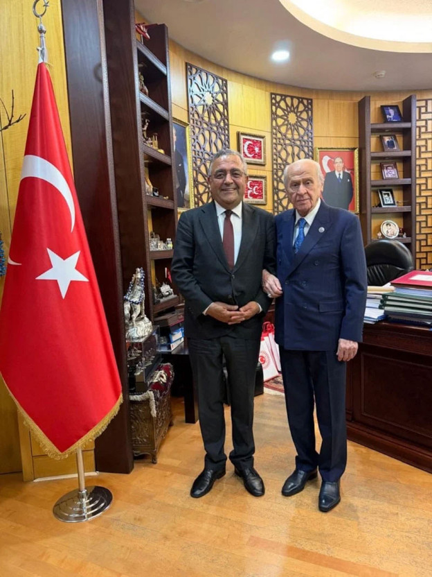 Sezgin Tanrıkulu, Devlet Bahçeli ile görüştü - Resim: 0