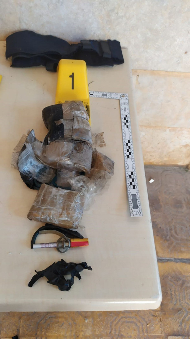 Afrin'de canlı bomba saldırısı önlendi - Resim: 0