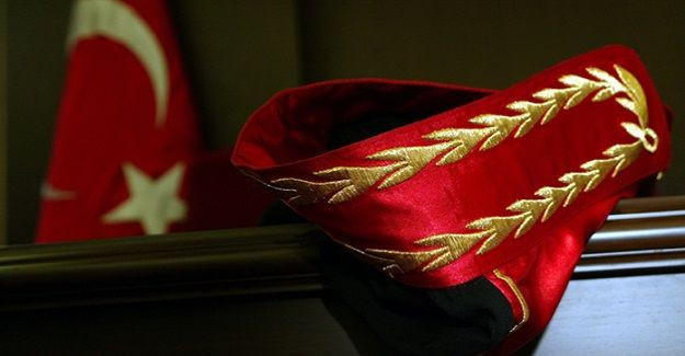 İstanbul'da annesini satırla öldürüp kafasını kesti: Tencereye koyup... - Resim: 3