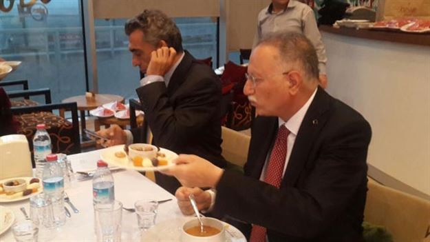 Ekmeleddin İhsanoğlu iftarını CNNTURK'de açtı - Resim: 3