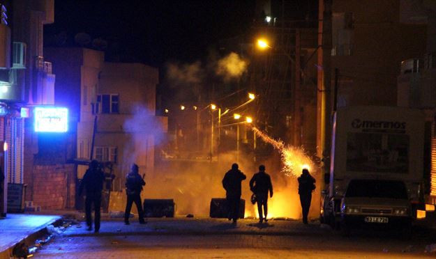 Nusaybin'de meşaleli gergin gece - Resim: 2