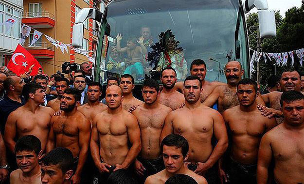 Türk siyasetinde çok konuşulan fotoğraflar! - Resim: 2