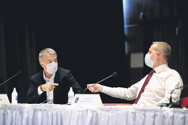 Kulüpler Birliği'nde kıyamet koparan teklif: Avrupa'ya giden bize para versin - Resim: 0