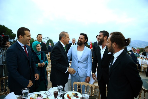 Erdoğan'ın iftarına katılmayan tek isim! Gözler onu aradı ama... - Resim: 4